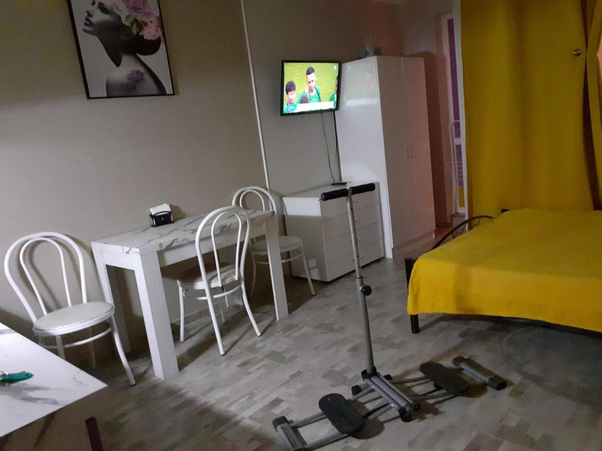 Parus-2-Studio เปาโมเรีย ภายนอก รูปภาพ